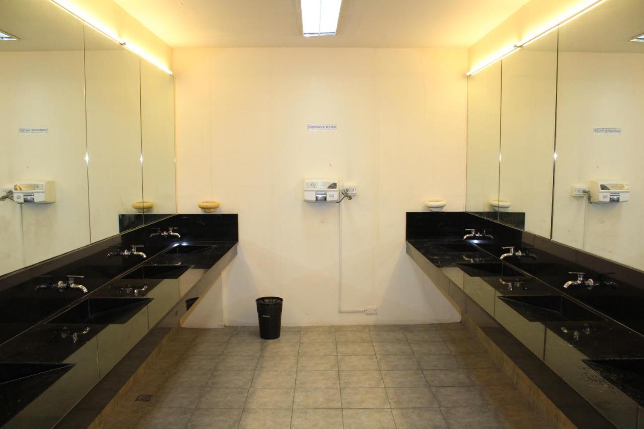 קואזון סיטי Mang Ben Dormitory מראה חיצוני תמונה
